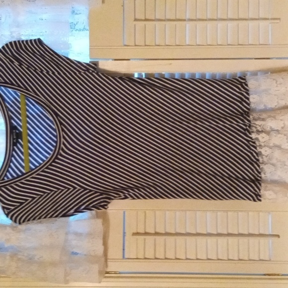 Top - Picture 1 of 4